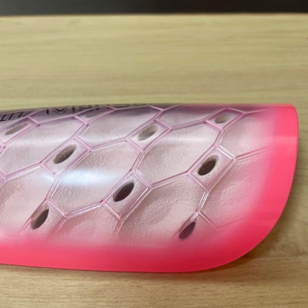 NIKE MERCURIAL LITE SHIN GUARDS PINK WITH BLACK CASE
